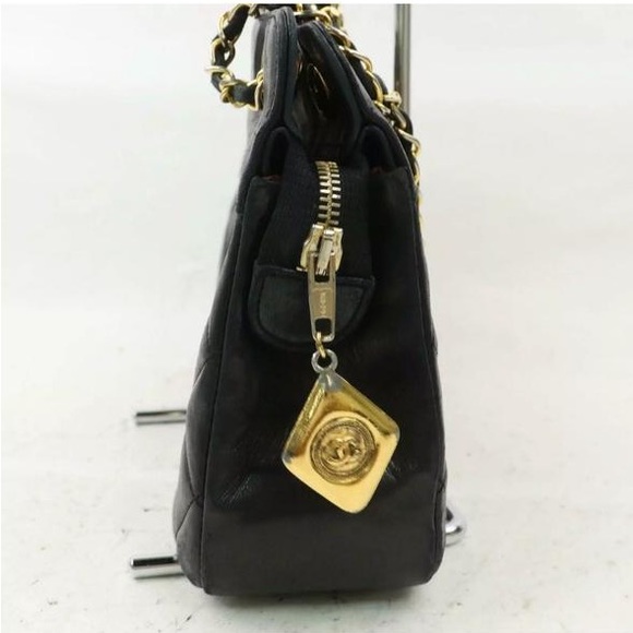 Authentic Chanel Purse - Picture 1 of 11